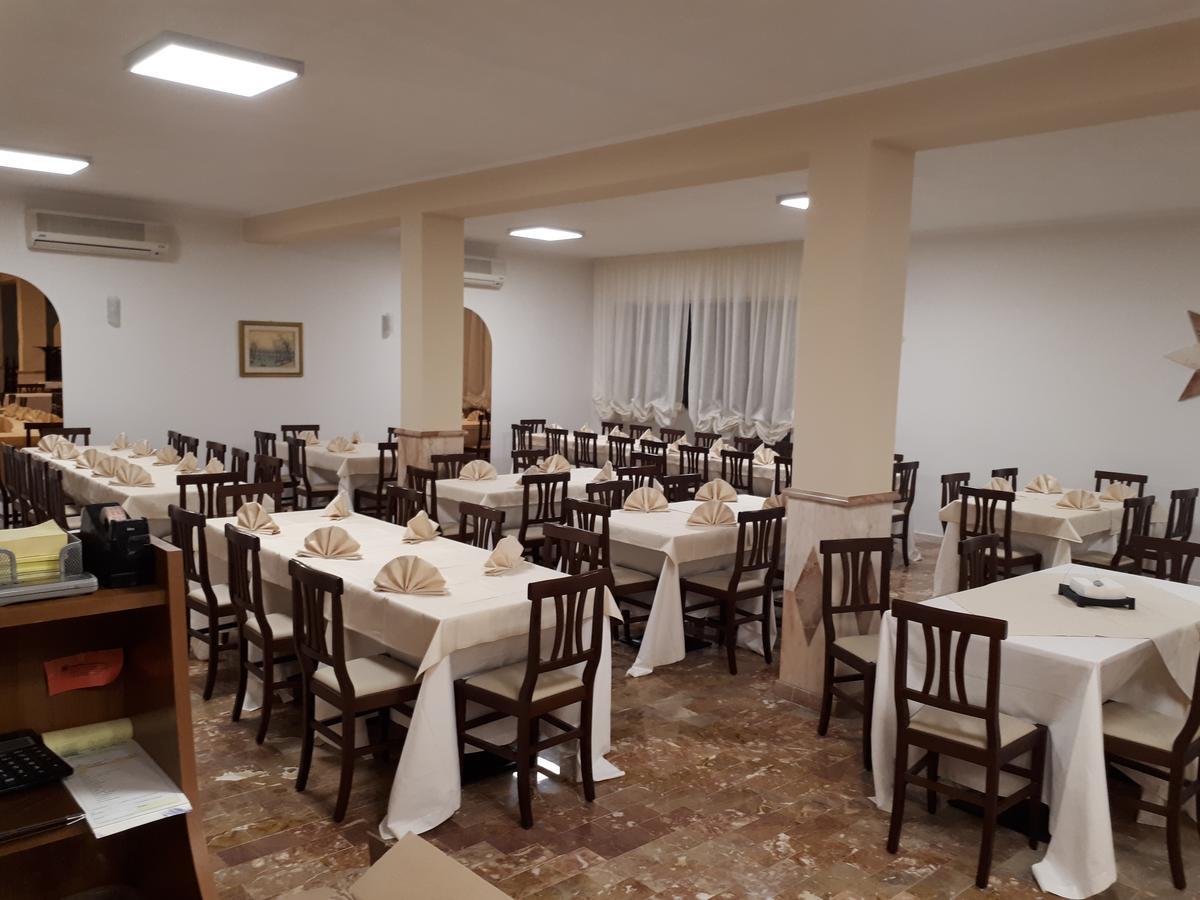 La Collinetta Sas Otel Montazzoli Dış mekan fotoğraf